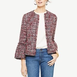 Ann Taylor size 6 black tweed blazer